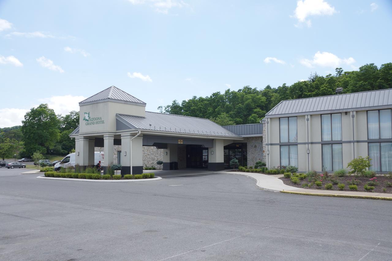 Hotel Grand Altoona